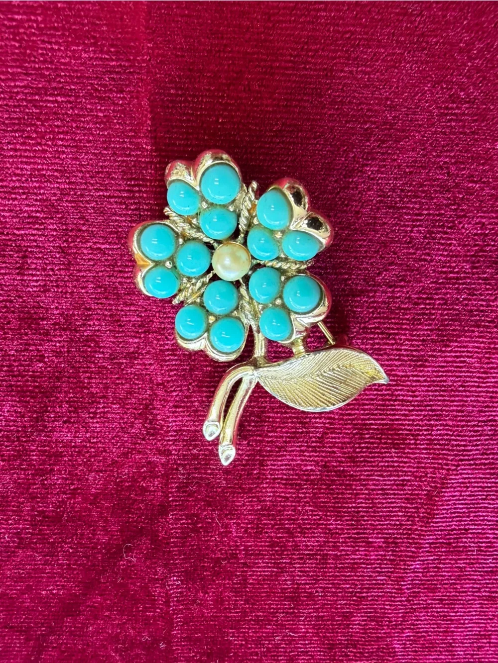 Vintage Sarah Coventry Flower Brooch